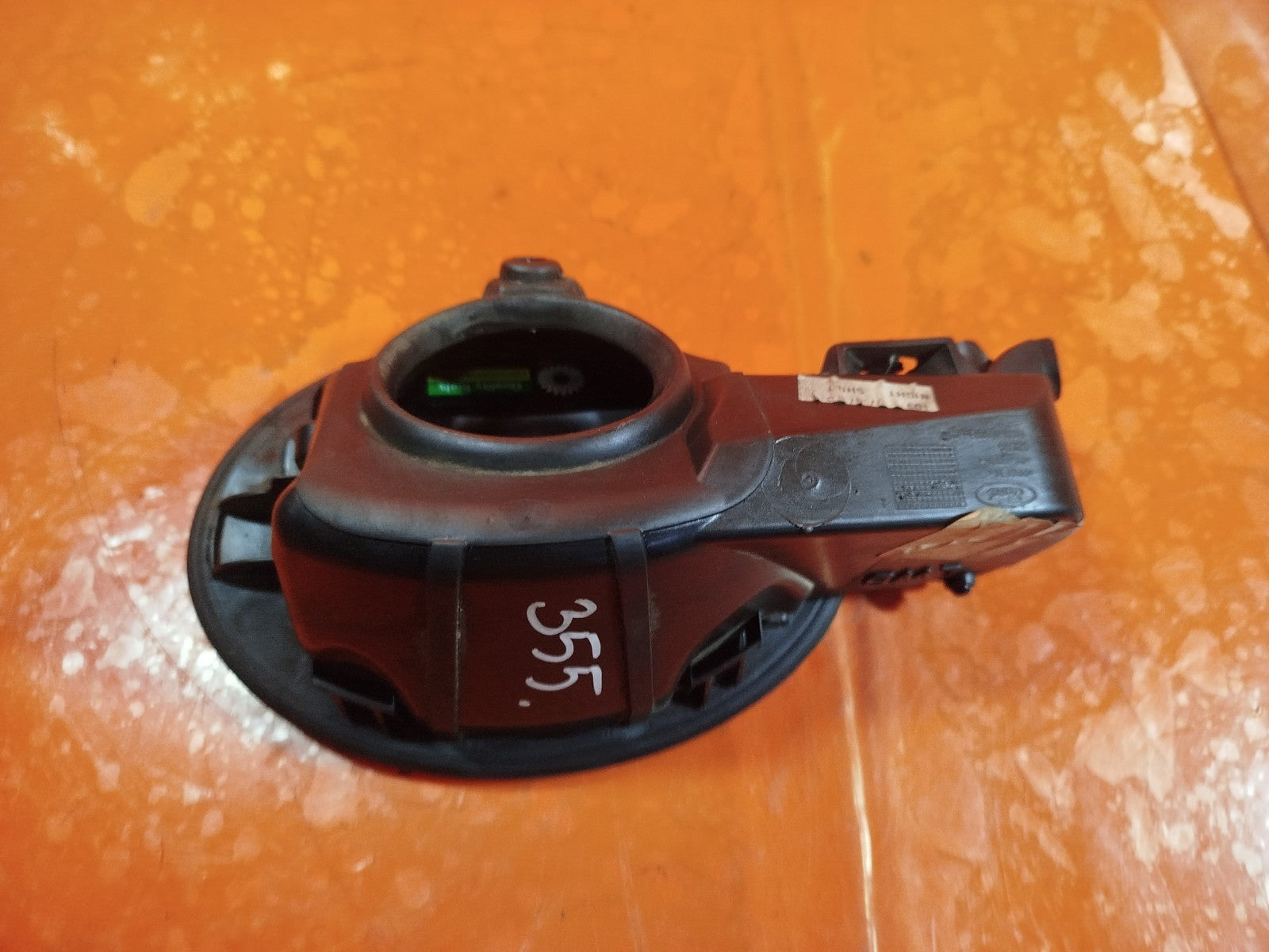 ebay-src:https://i.ebayimg.com/00/s/mtiwmfgxnjaw/z/15iaaeswirjpjzxz/$_57.jpg
