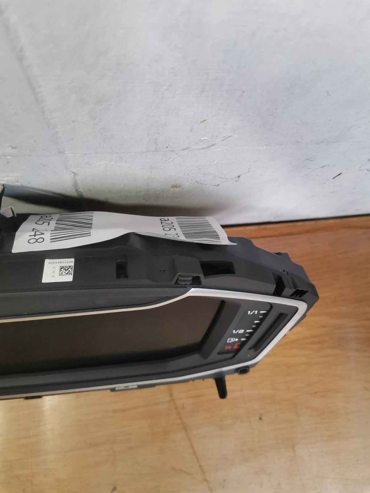 ebay-src:https://i.ebayimg.com/00/s/mtywmfgxmjaw/z/4dcaaeswj3lqib7q/$_57.jpg