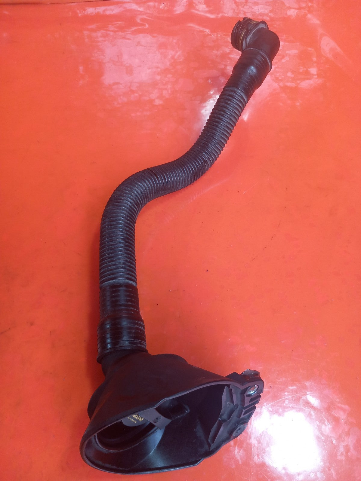 2016 Ford Transit Custom Oil Inlet Filler Neck Pipe 1321316C Warranty A409 - Image 8