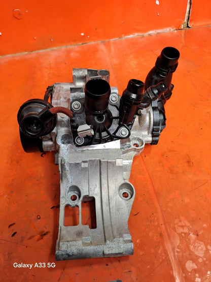 ✅BMW 220D M Sport F44 2 Series 2023 2.0 Diesel COOLANT WATER PUMP HOUSING A293 - Image 10