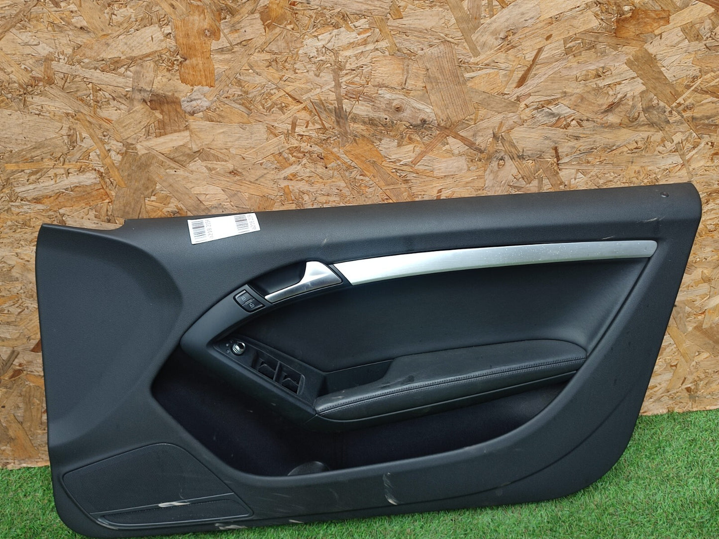 AUDI A5 CABRIO S LINE 2.0 DIESEL 2012 RIGHT DOOR CARD Warranty A218 - Image 1