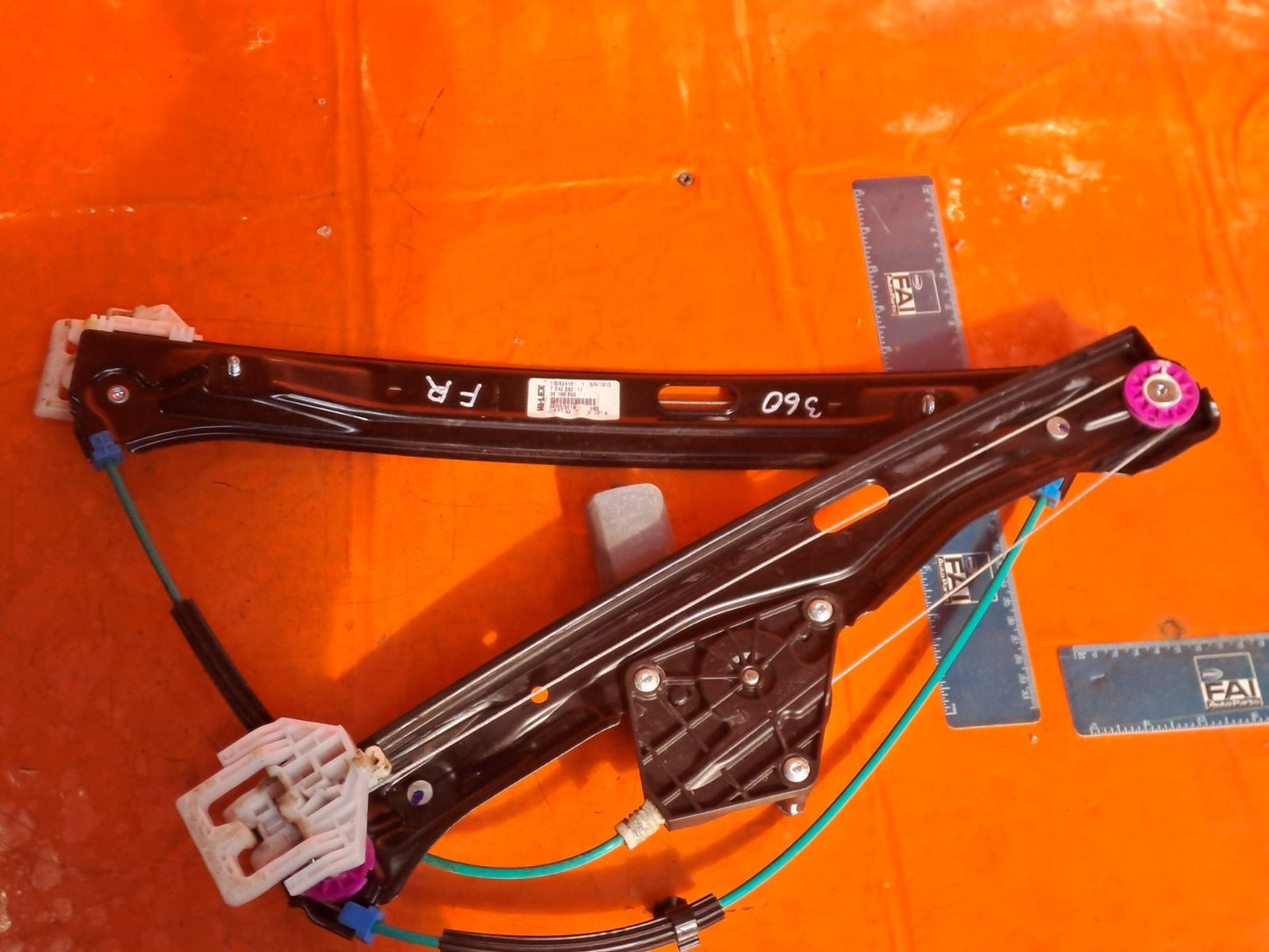 ✅2019 BMW 1 Series F20 M Sport Front Right Door Window Regulator Motor 7242562 - Image 4