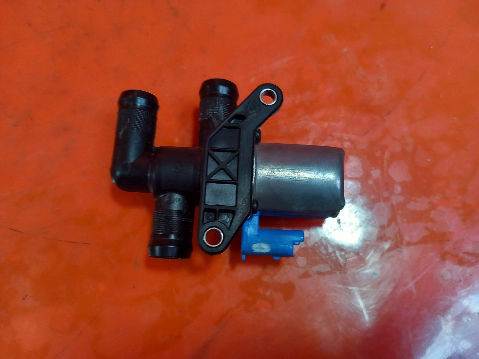 2023 Renault Captur II Auxiliary Water Pump 212301538R Warranty A392 - Image 2