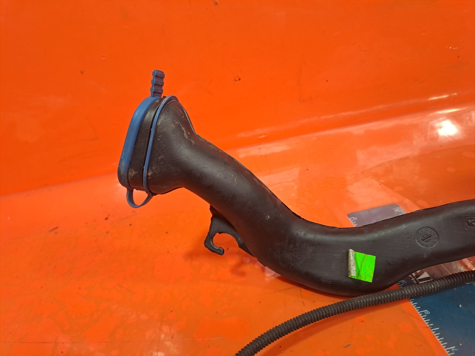 ✅Mercedes W176 A180 1.5 Diesel 2015 WINDSCREEN WASHER BOTTLE FLUID TANK A235 - Image 7