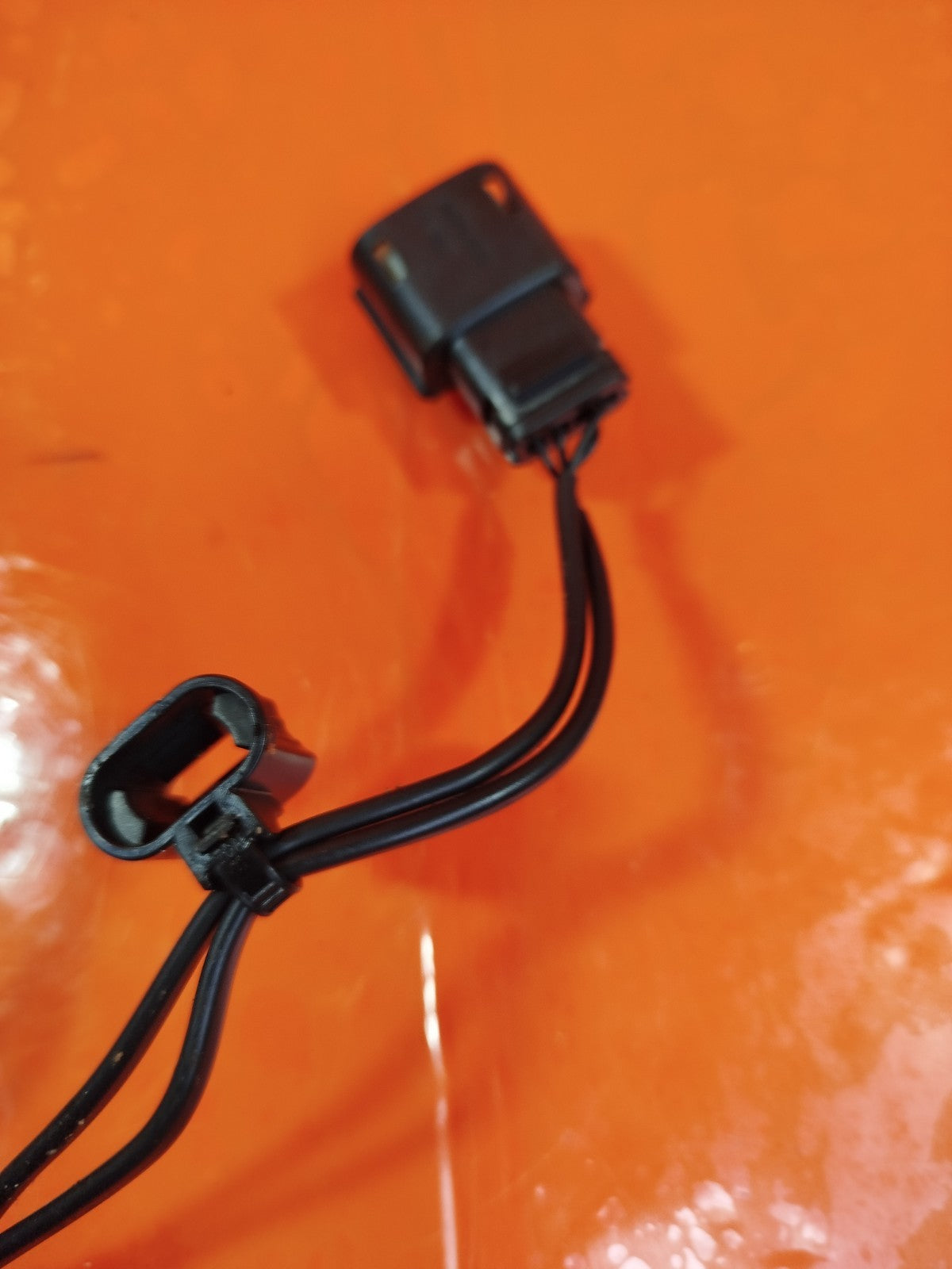 ✅FORD FIESTA ST-LINE X 1.5 DIESEL 2018 REAR SEAT BELT BUCKLES 34026067A 34026064 - Image 5