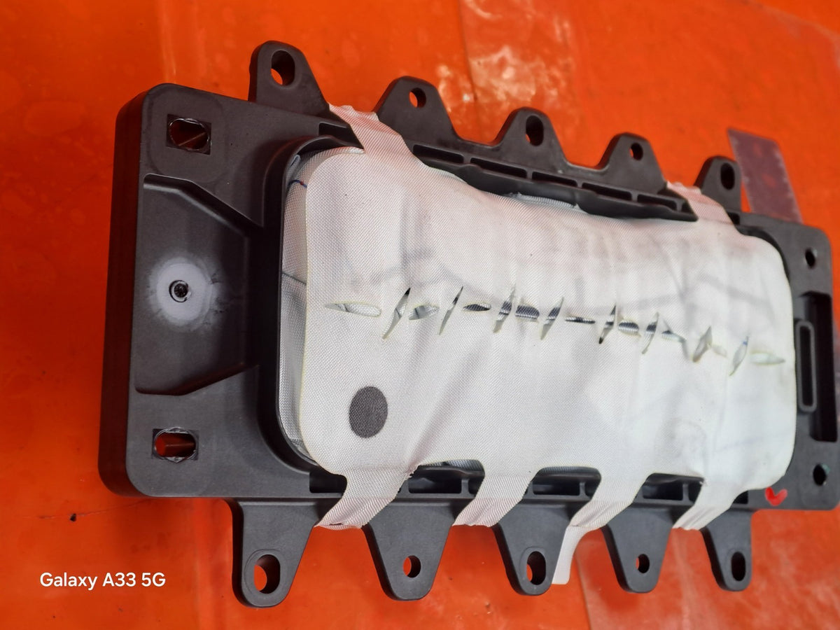 ebay-src:https://i.ebayimg.com/00/s/mtiwmfgxnjaw/z/-neaaeswcfpo-jvg/$_57.jpg