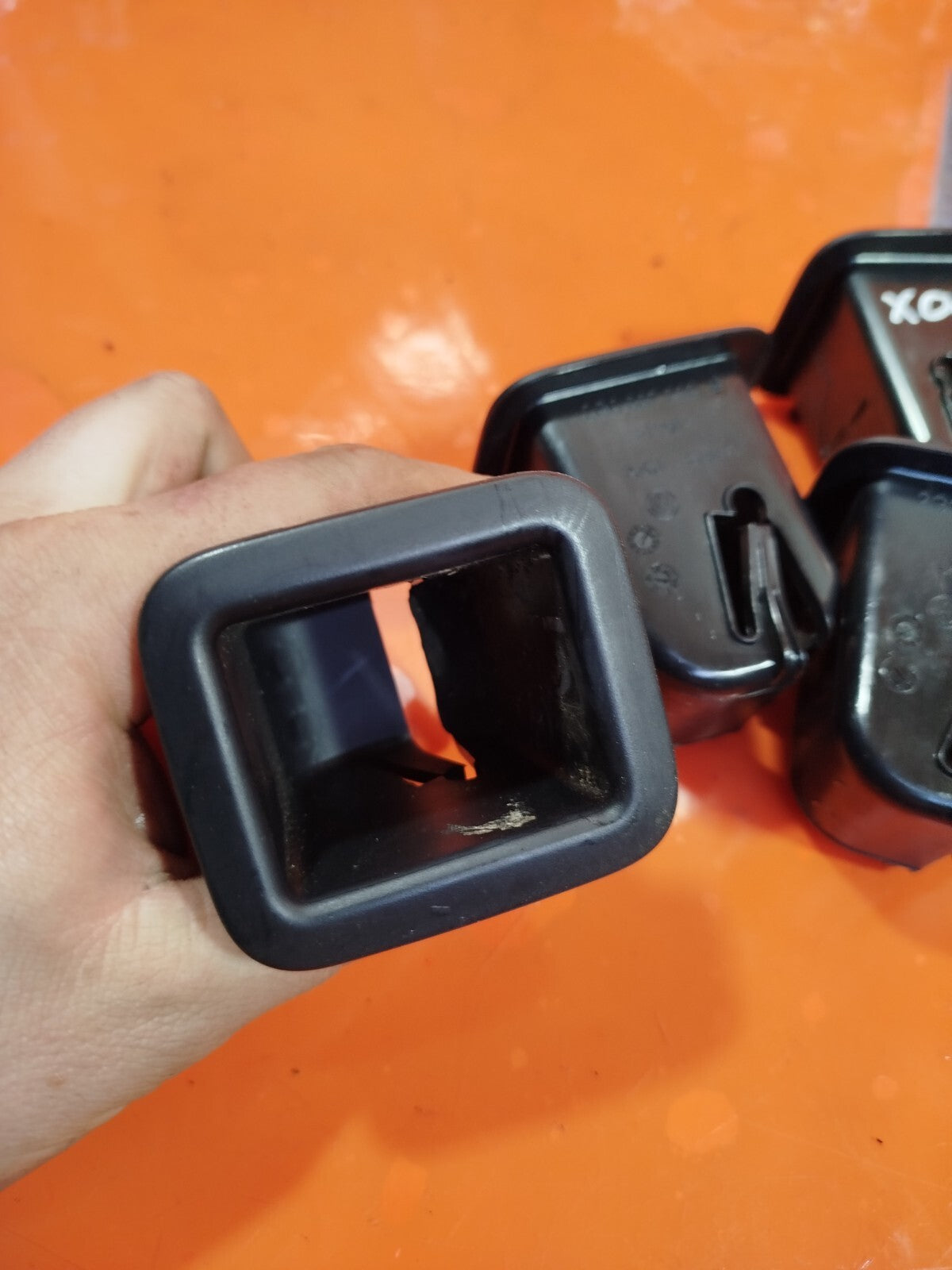 ✅2022 VOLKSWAGEN POLO MK6 ISOFIX CHILD x4 SEAT SLOT GUIDE TRIM 2G0887233B xAA - Image 6
