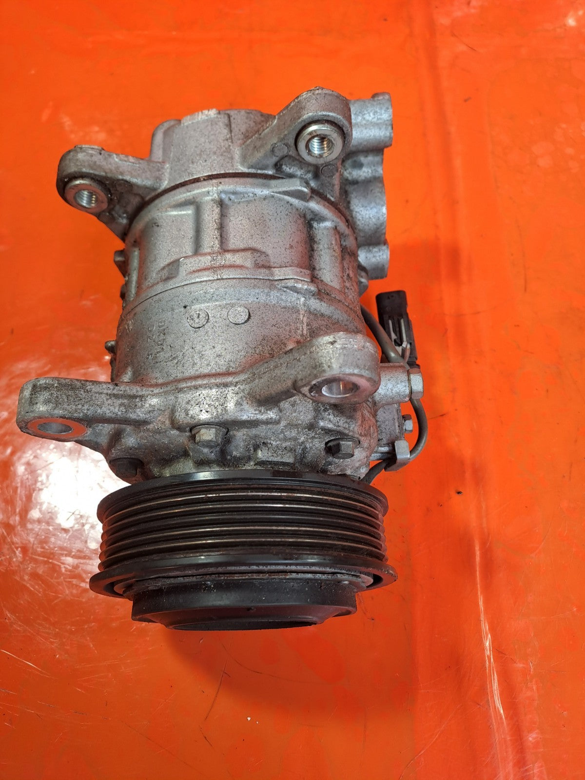 ✅BMW F23 218D Se 2.0 DIESEL 2019 B47D20U0 A/C AIR CON COMPRESSOR PUMP 9299328 - Image 4