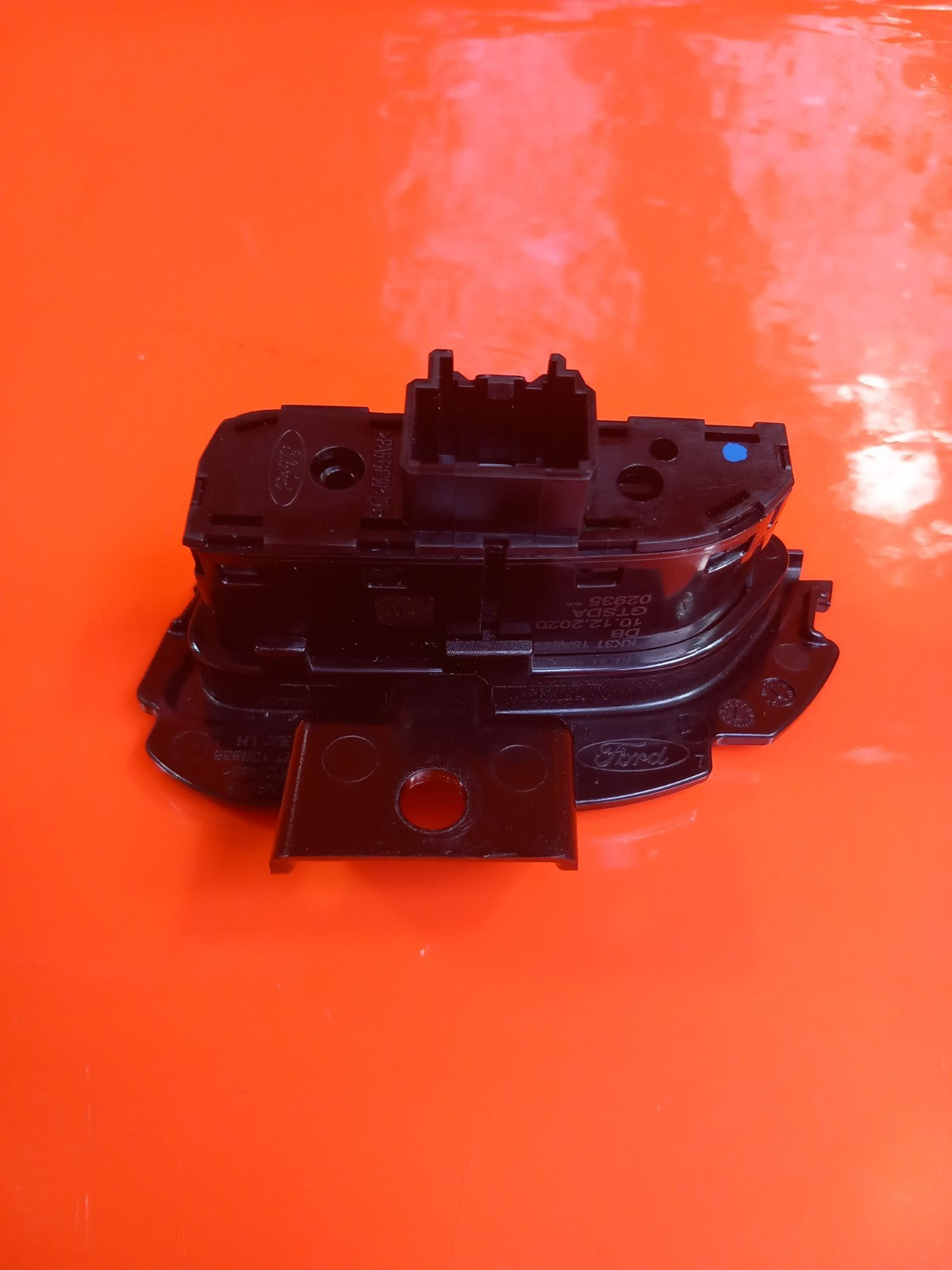 Ford Transit Custom 2.0 Diesel 2021 Auto Stop Start Switch JK2110B838ABW A394 - Image 3