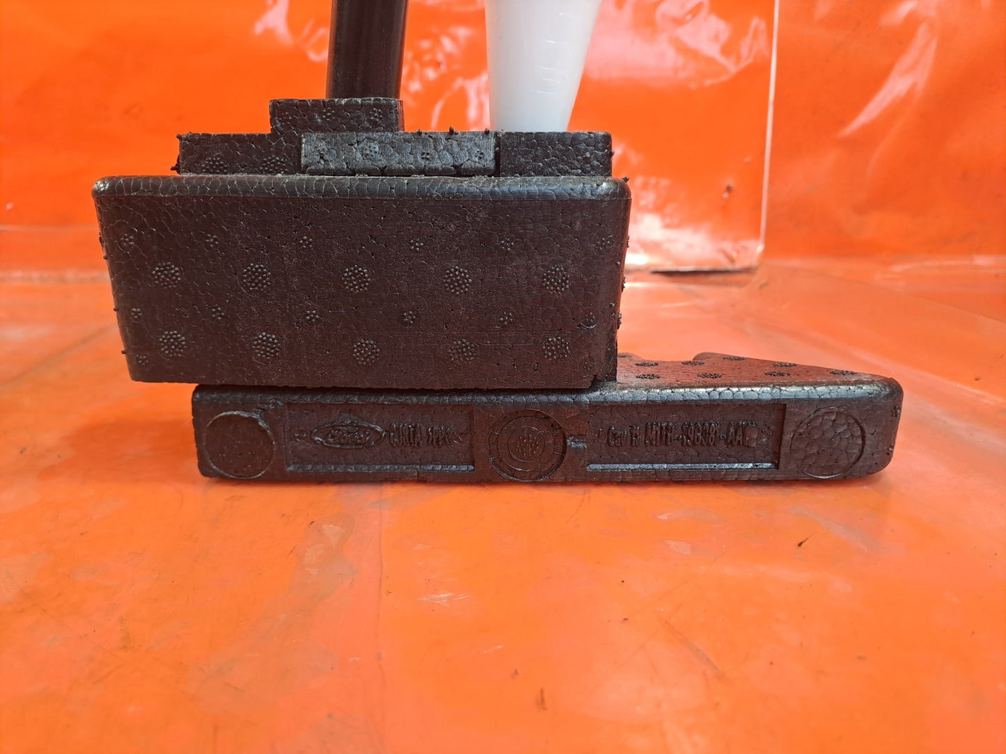 ✅2023 FORD PUMA TITANIUM TOWING EYE HOOK WITH FOAM M1TB-19G381-AA +WARRANTY A328 - Image 4