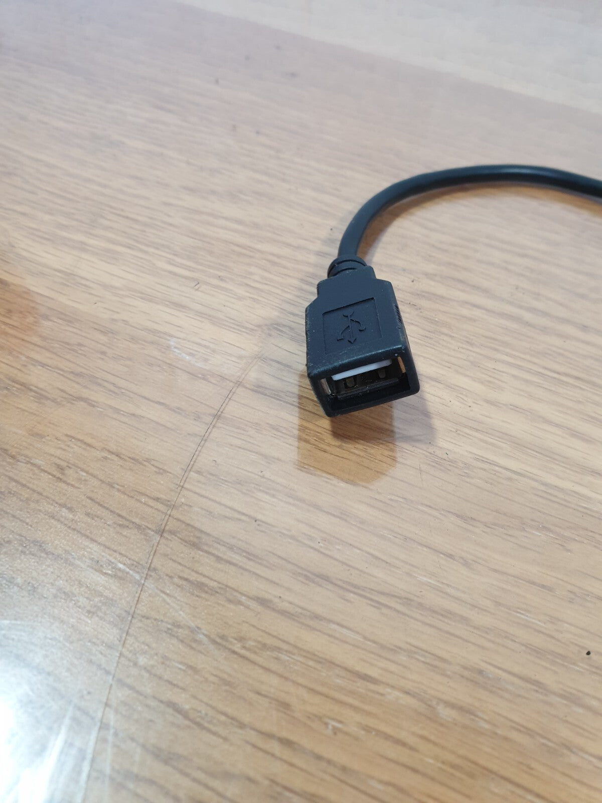 MERCEDES B CLASS W246 1.8 DIESEL 2012 MI-USB SOCKET PORT CONNECTION A0018276704 - Image 5