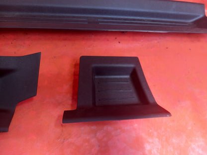 Land Rover Defender L663 3.0 Diesel 2025 Dashboard Trims L8B2046B46DC L8B2046B46 - Image 4