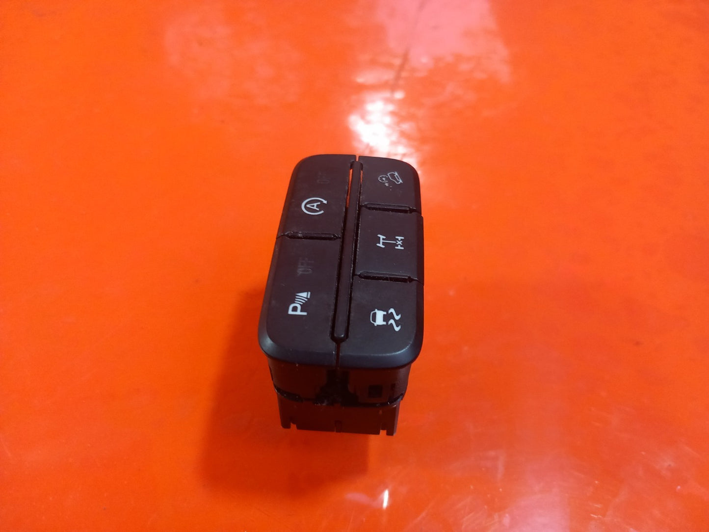 ebay-src:https://i.ebayimg.com/00/s/mtiwmfgxnjaw/z/v3saaeswqn9qmrs4/$_57.jpg
