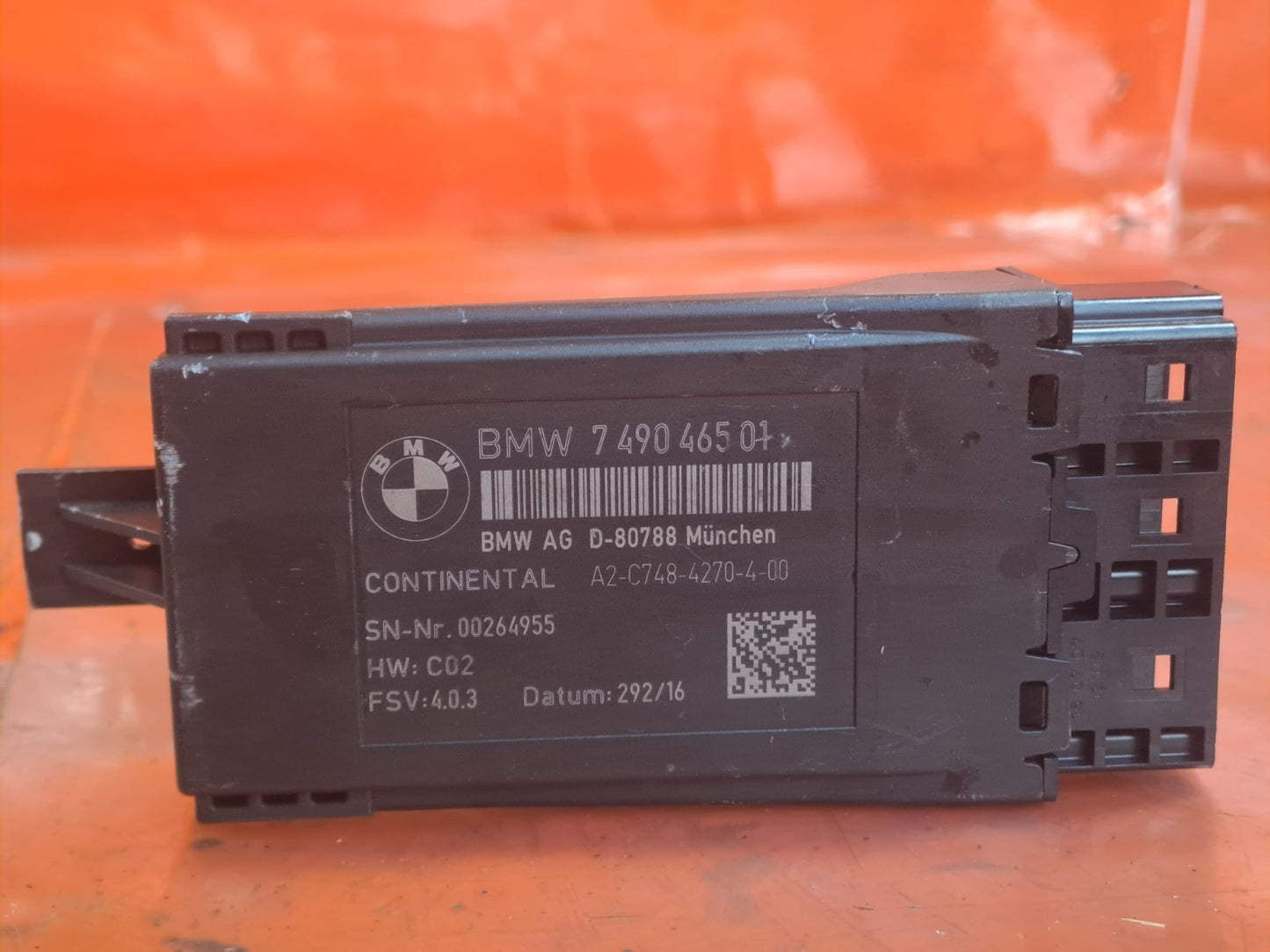 ebay-src:https://i.ebayimg.com/00/s/mtiwmfgxnjaw/z/pdaaaeswozbpjxzw/$_57.jpg