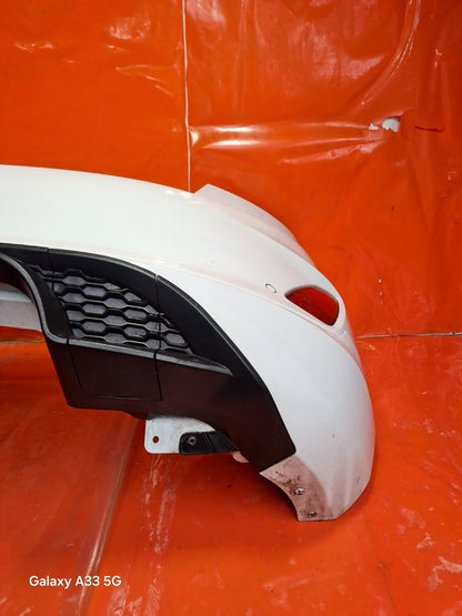✅2018 FORD FIESTA ST-LINE X REAR BUMPER FROZEN WHITE + WARRANTY - Image 9
