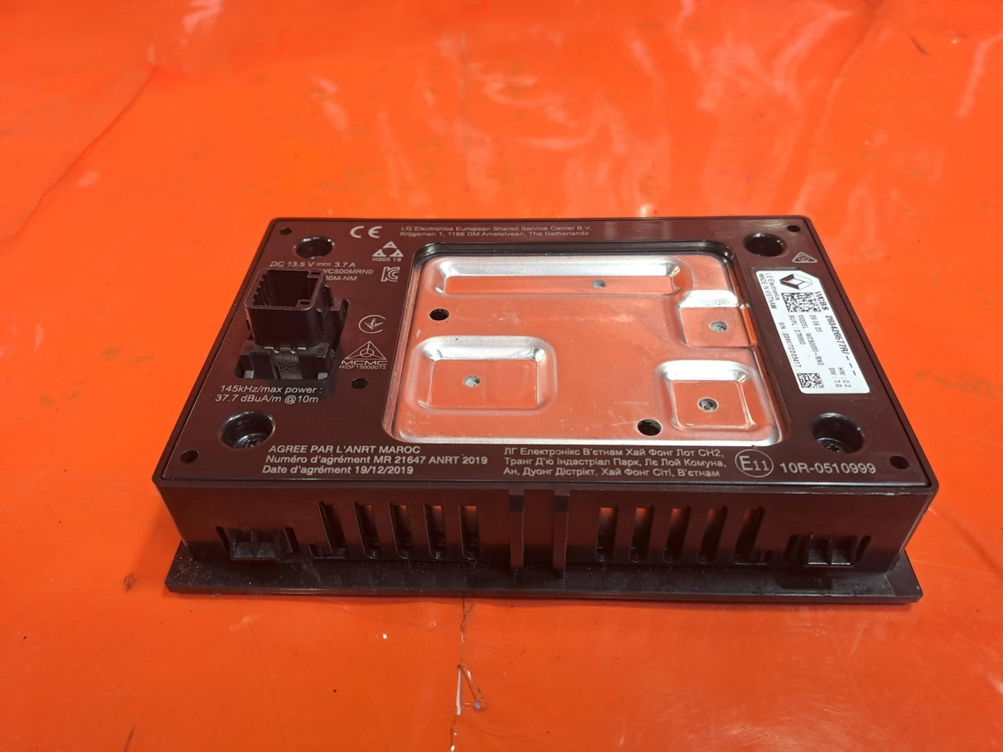 ✅2021 Renault Captur MK2 Iconic Phone Induction Charger 283426677R A385 - Image 2