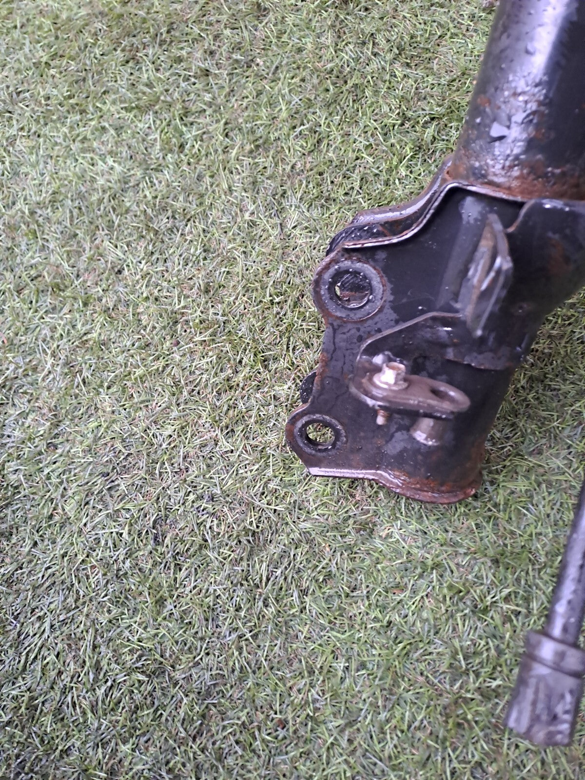 ✅Ford Focus (C 51) 2018 1.5 Diesel Front Right Shock Absorber JX61-18045-EEF - Image 5