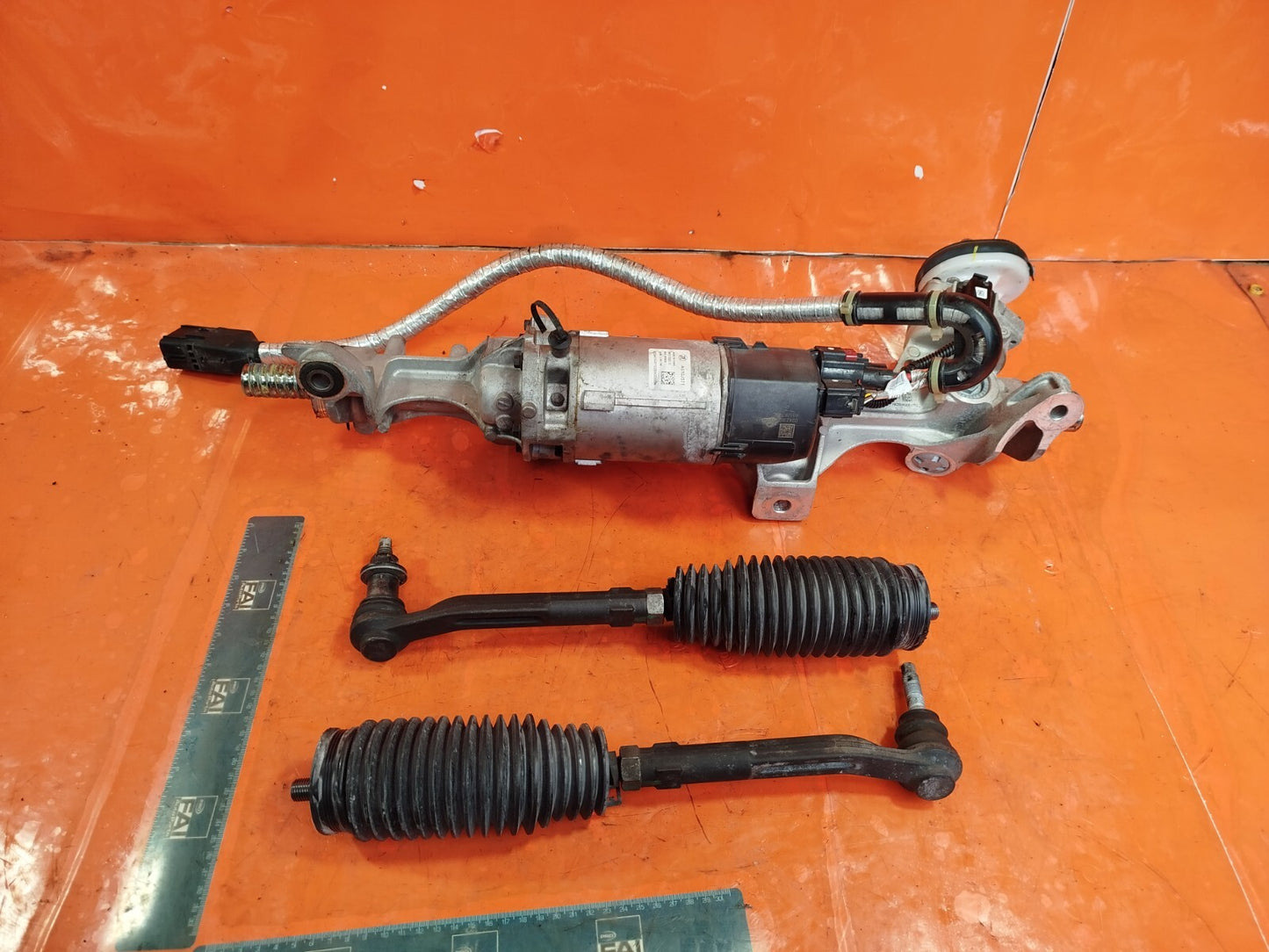 ebay-src:https://i.ebayimg.com/00/s/mtiwmfgxnjaw/z/7iiaaoswtcroovjb/$_57.jpg