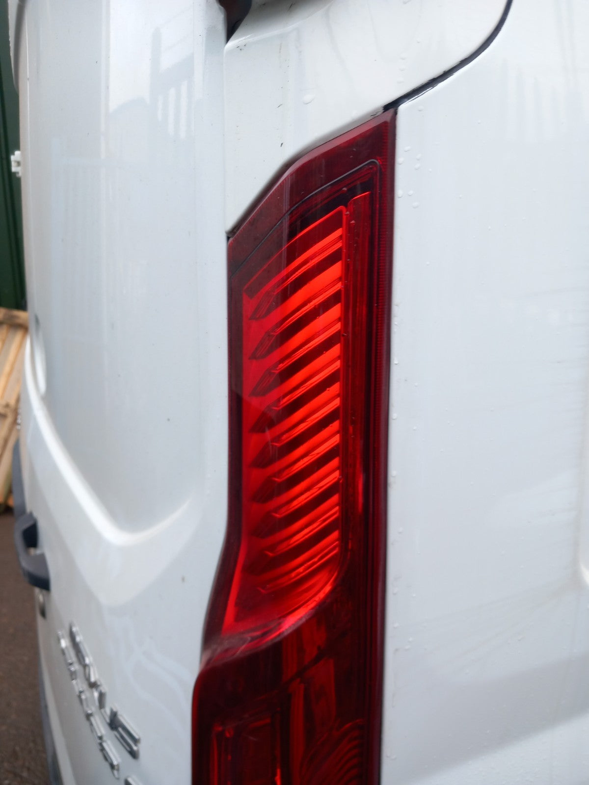 2023 Maxus Deliver 9 Rear Right Tail Light Warranty A425 - Image 4
