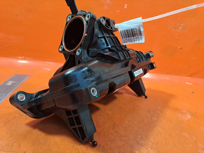 ebay-src:https://i.ebayimg.com/00/s/mtiwmfgxnjaw/z/yjaaaoswkcnnxx-o/$_57.jpg