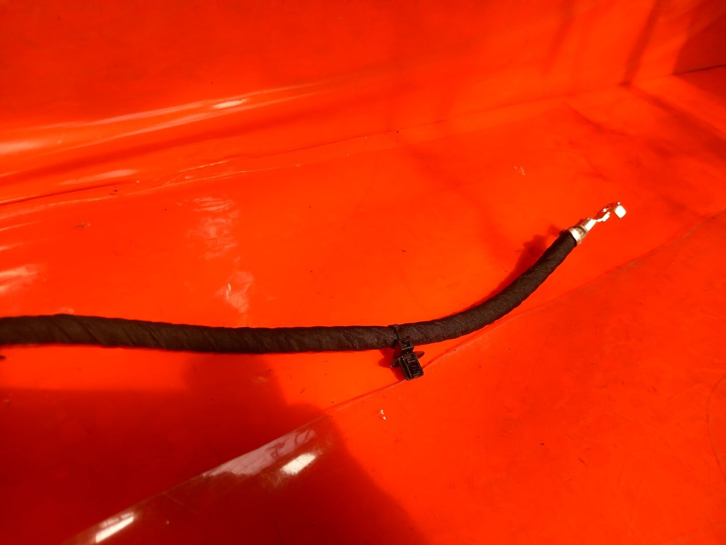 2025 Land Rover Defender L663 Negative Battery Cable M8B2-F260145-AB Warranty - Image 3