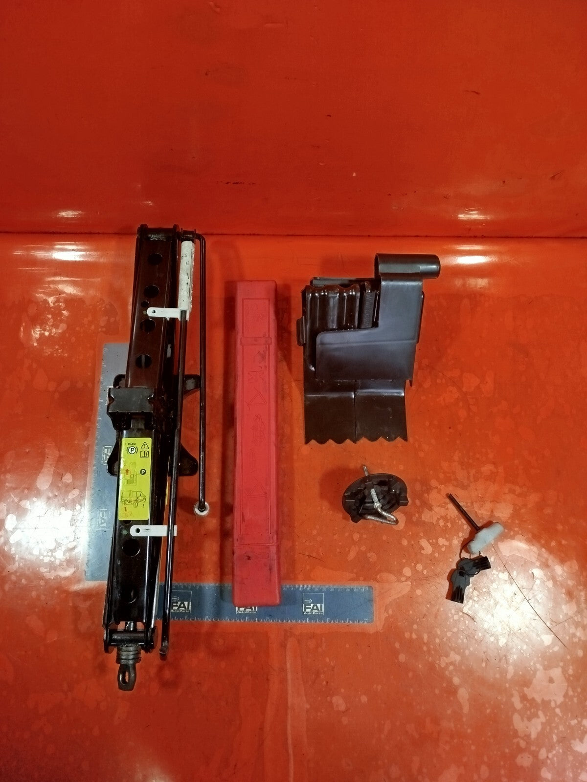 ✅LAND ROVER RANGE ROVER L322 4.4 DIESEL 2011 TOOL KIT JACK SET Warranty A243 - Image 2