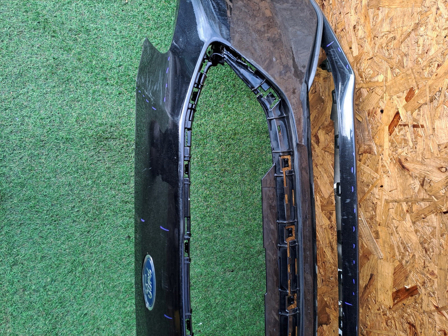 ✅2018-2025 FORD FOCUS MK4 FRONT BUMPER BLACK scratches + WARRANTY A242 - Image 6