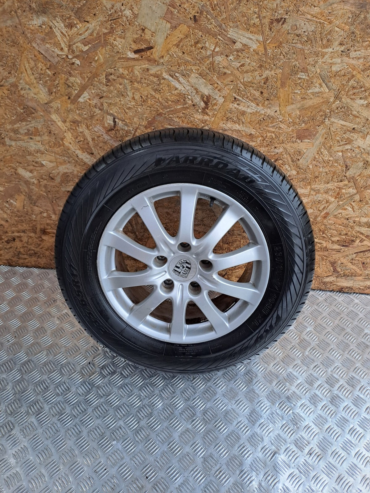 ✅2010 PORSCHE CAYENNE 9PA ALLOY WHEEL WITH TYRE 235/65 R17 + WARRANTY A268 - Image 1