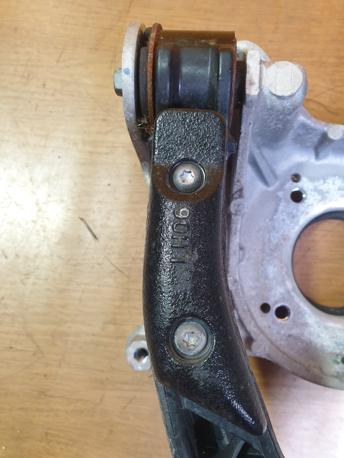 ✅2022 TESLA MODEL Y FRONT LEFT UPPER WISHBONE CONTROL ARM 1044321-00-J A172 - Image 10
