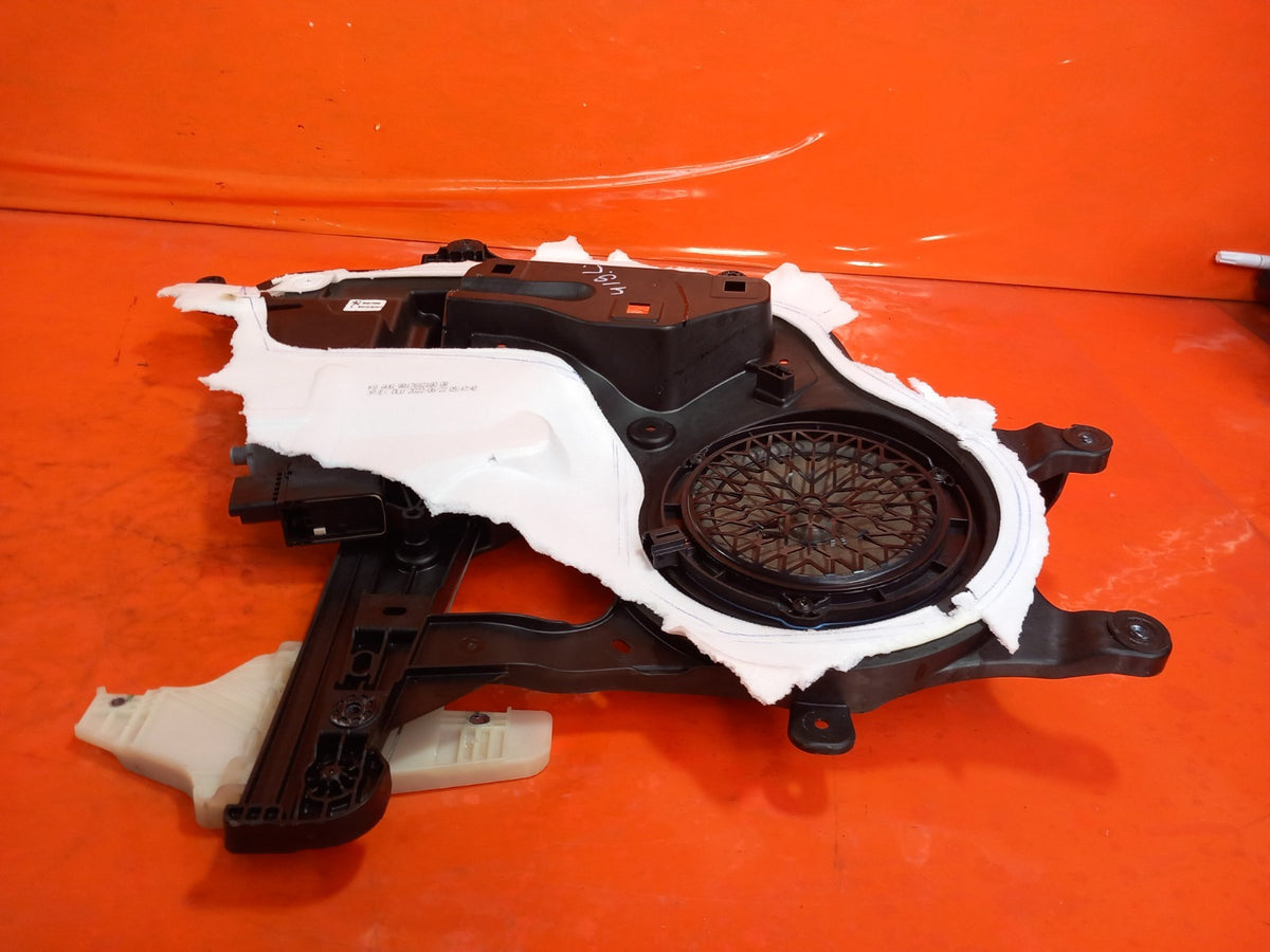 2022 Peugeot Partner K9 Front Left Window Motor Regulator 9840175880 A419 - Image 6