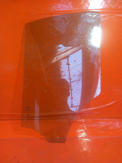 2015 Ford Tourneo Custom Front Right Door Glass BK21-V21410-A Warranty A377 - Image 5