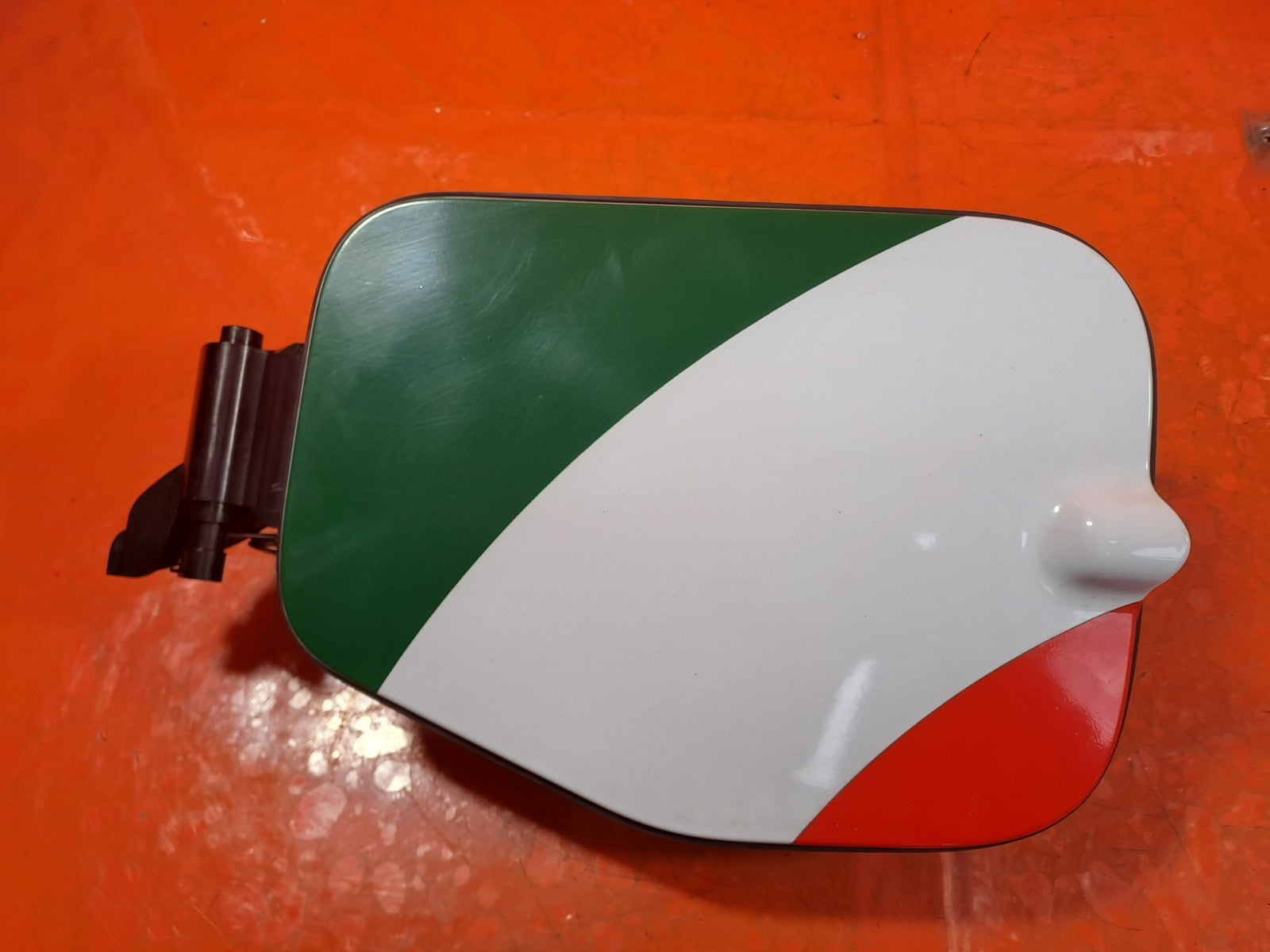 ✅2024 FORD TRANSIT COURIER FUEL FILLER FLAP R2X6-S27936-AD + WARRANTY A356 - Image 4