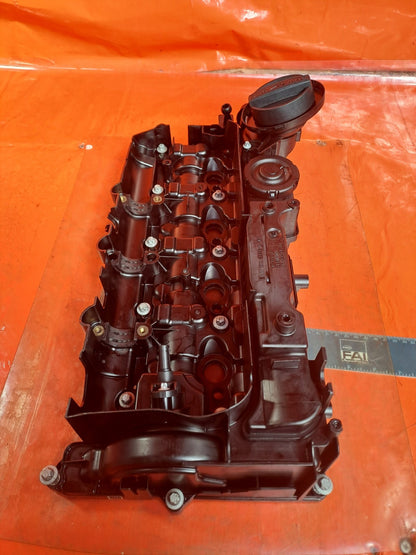 ✅BMW F30 320D 2.0 DIESEL 2012 N47D20O1 ENGINE VALVE ROCKER COVER 8589941 A321 - Image 8