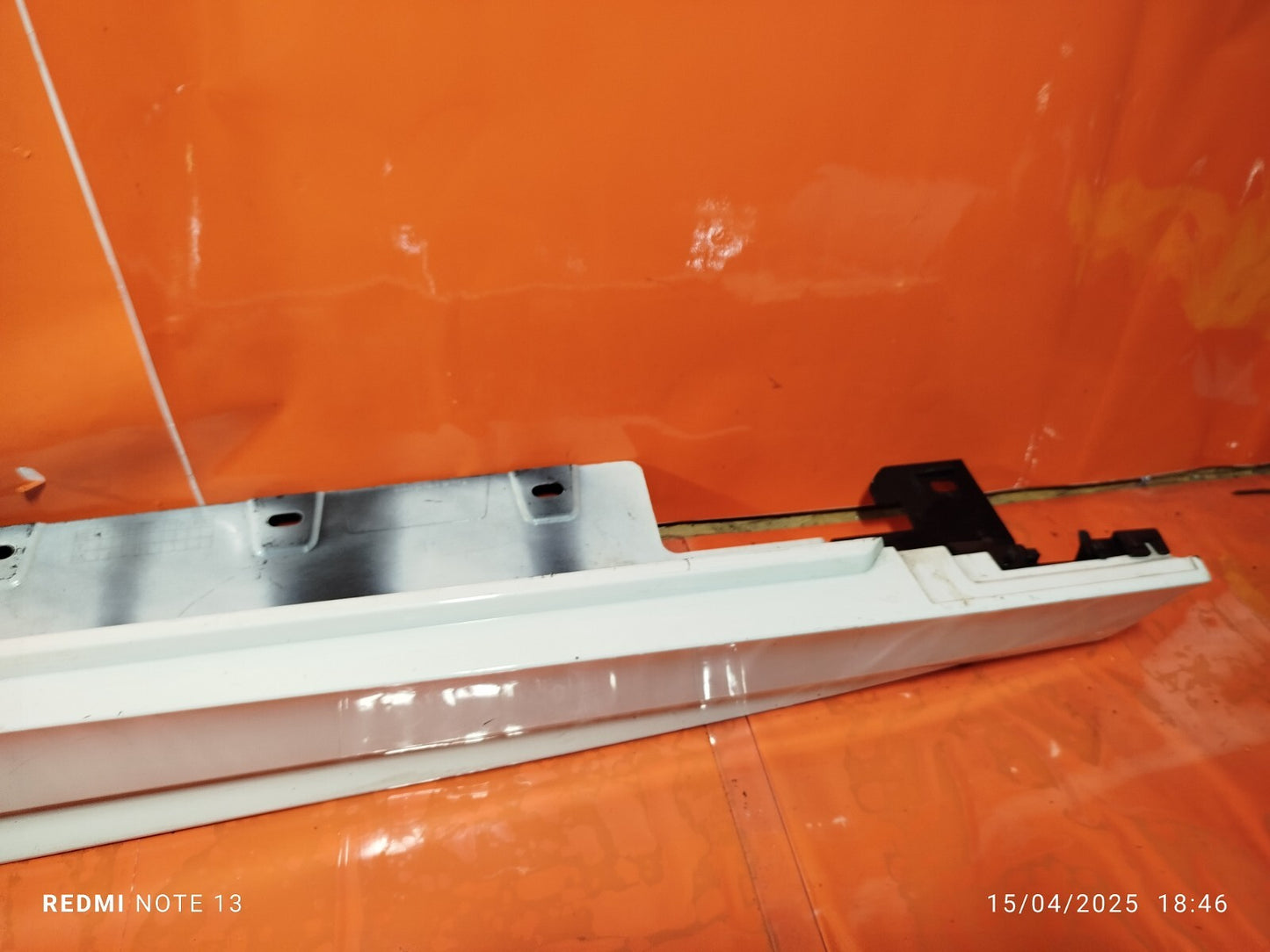 2023 BMW 1 Series F40 Right Side Skirt White 8072574 scratches Warranty A151 - Image 4