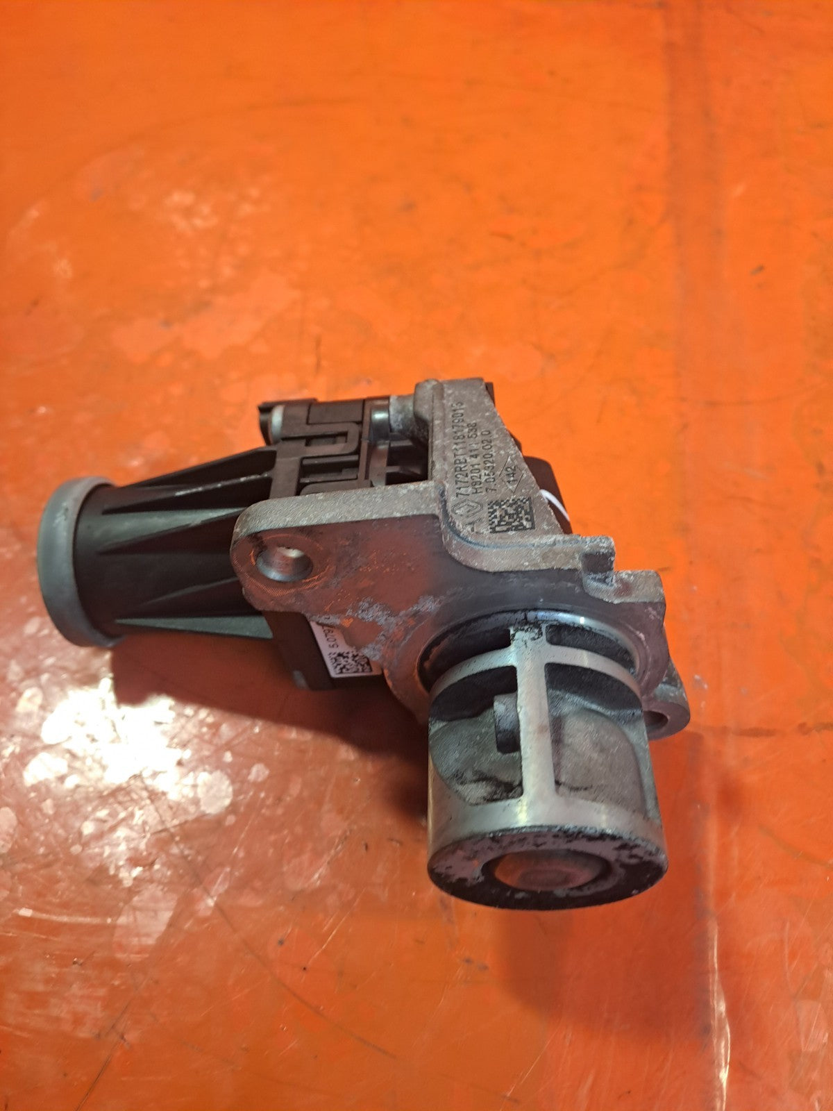 ebay-src:https://i.ebayimg.com/00/s/mtywmfgxmjaw/z/d0oaaeswtj1pk3r-/$_57.jpg