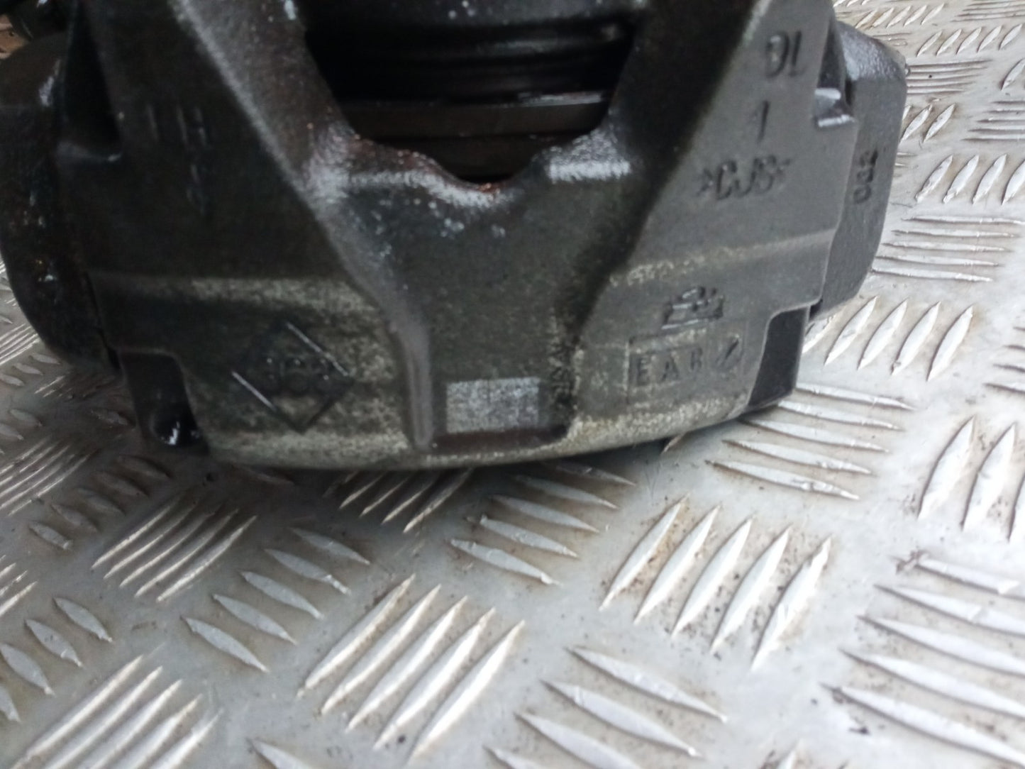 ✅Dacia Duster Journey 1.3 Petrol 2024 Front Left Suspension Leg Hub 8200275528 - Image 12