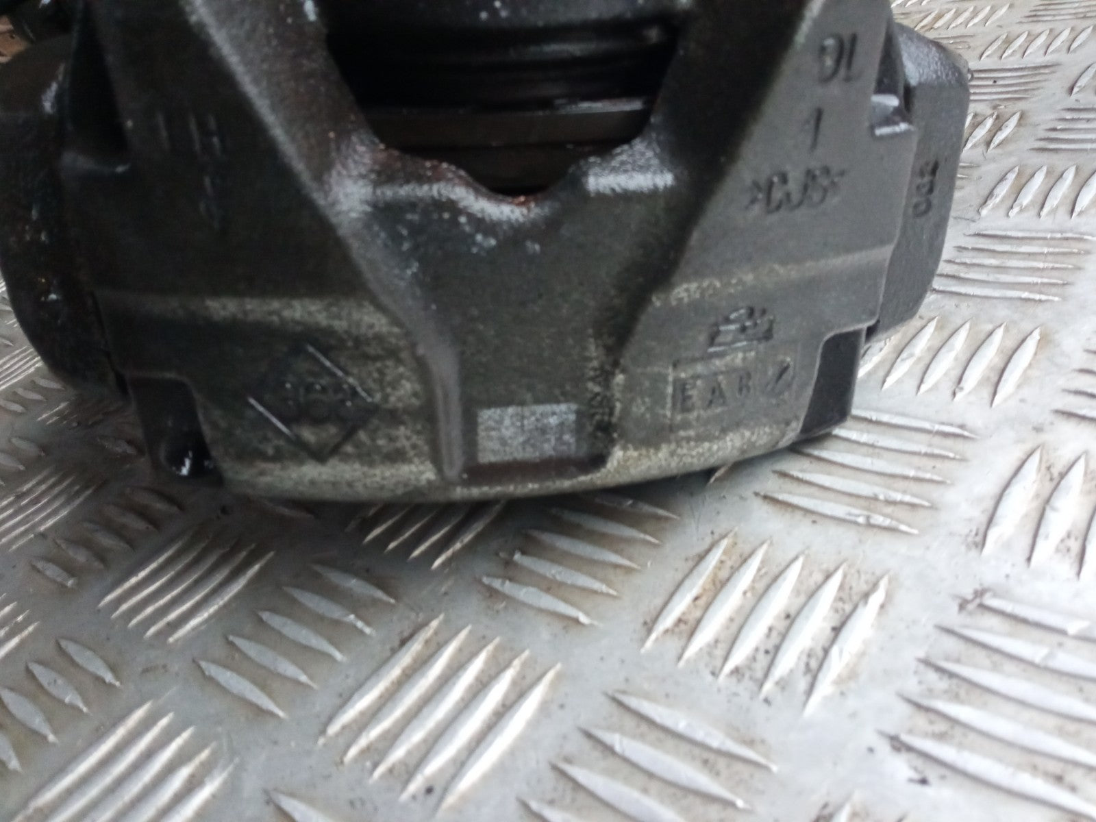 ✅Dacia Duster Journey 1.3 Petrol 2024 Front Left Suspension Leg Hub 8200275528 - Image 12