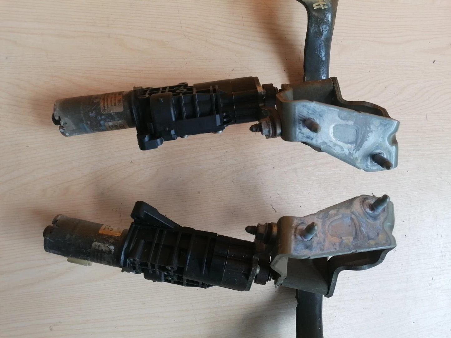 ebay-src:https://i.ebayimg.com/00/s/mtiwmfgxnjaw/z/unaaaeswr0np4l5i/$_57.jpg