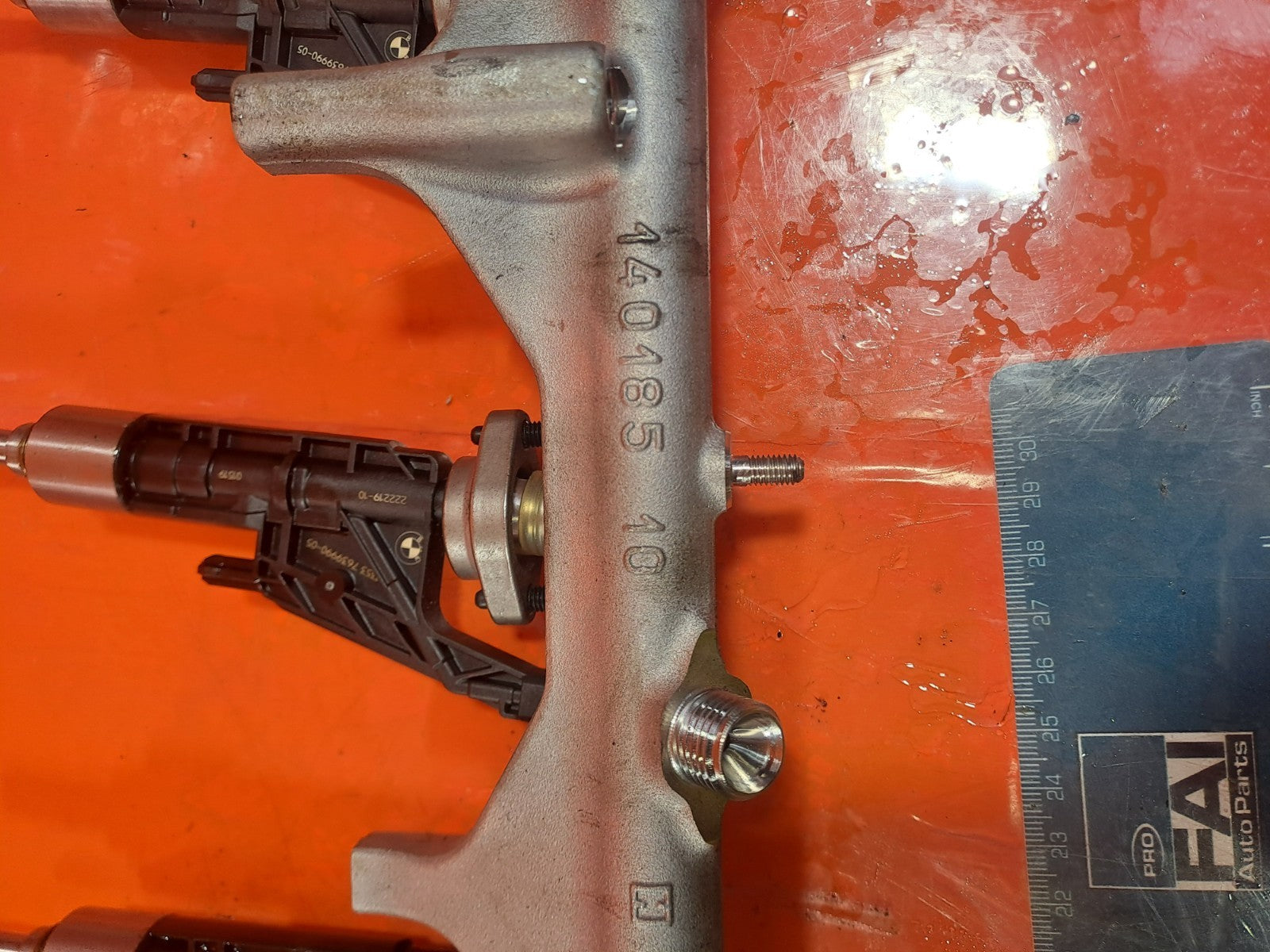 ✅2016 BMW 2 SERIES M240I F22 FUEL INJECTION RAIL 7643082 + WARRANTY A318 - Image 10