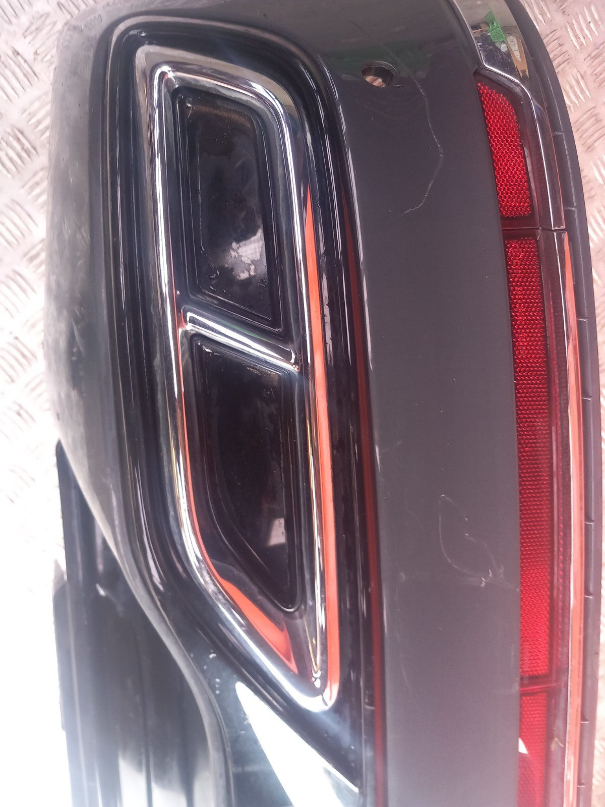 2022 VW Tiguan R-Line Rear Bumper Lower Trim 5NA807521G Grey C7Q Warranty A389 - Image 8