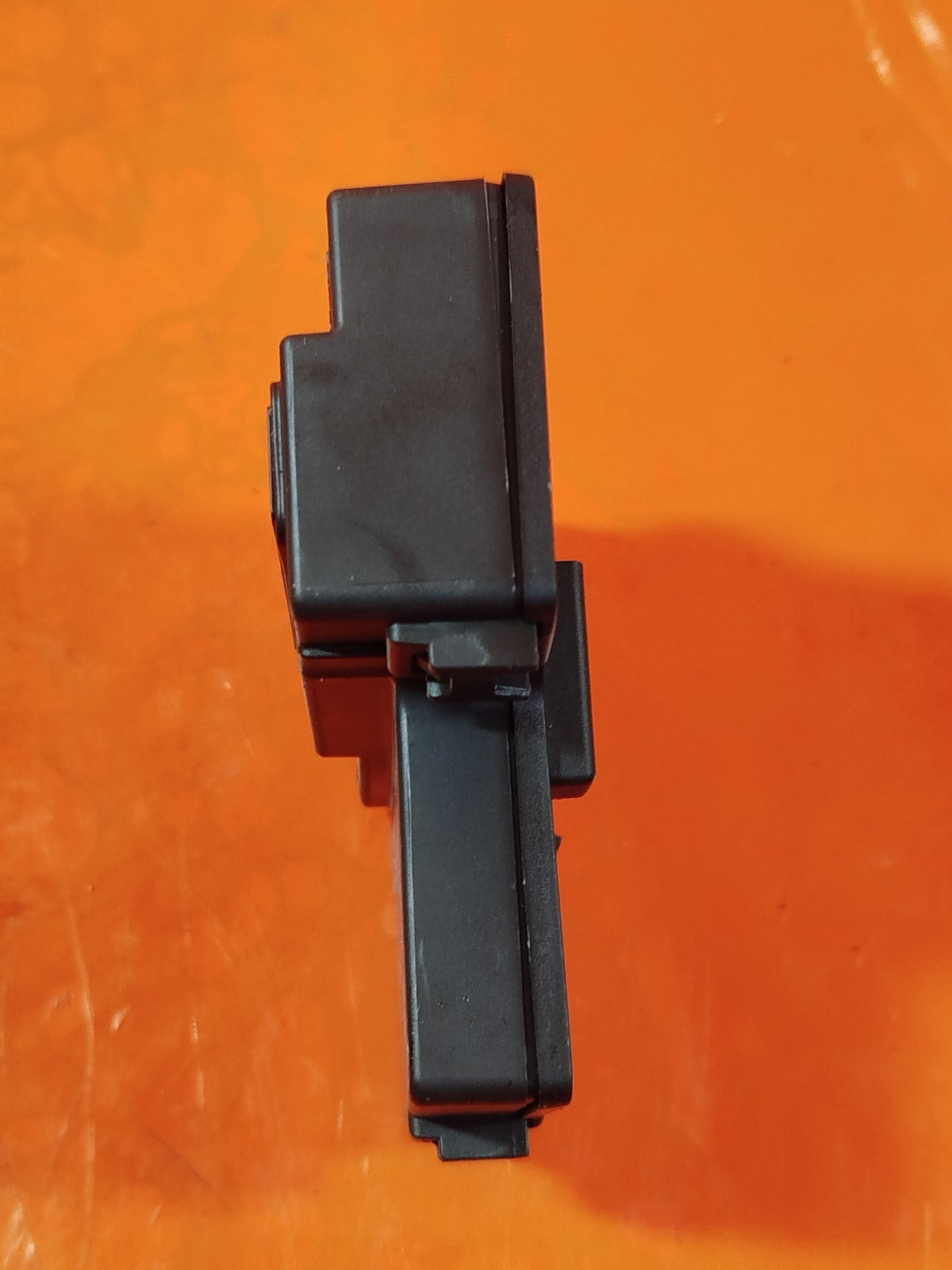 ebay-src:https://i.ebayimg.com/00/s/mtywmfgxmjaw/z/3~waaeswl3rptjvg/$_57.jpg