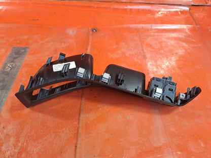 ✅2023 FORD PUMA TITANIUM FRONT LEFT DOOR WINDOW SWITCH L1TB-S240A41 + WARRANTY - Image 2