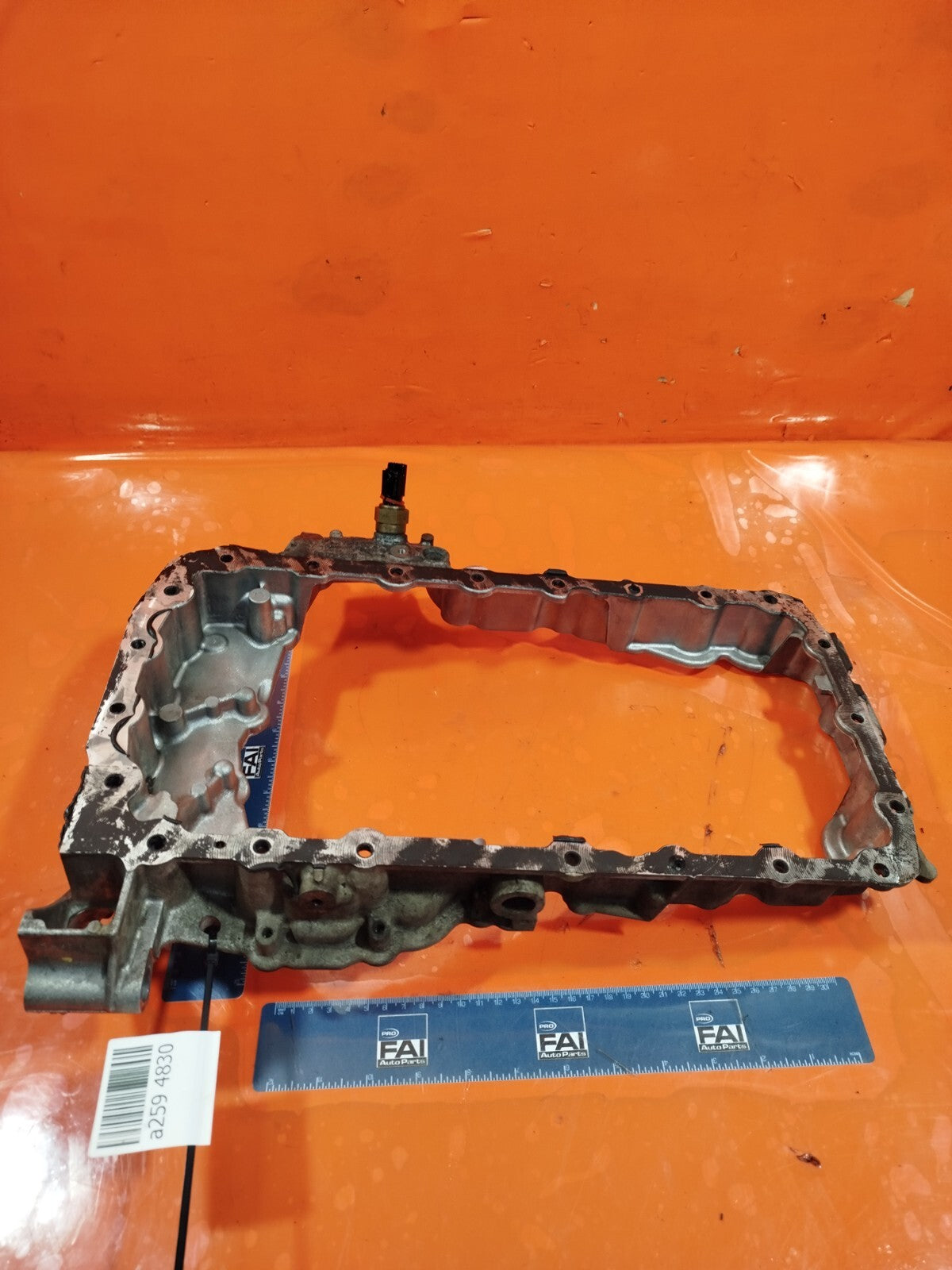 ✅Ford Mondeo Titanium 2016 2.0 Diesel OIL SUMP PAN UPPER SECTION 9809296280 A259 - Image 1