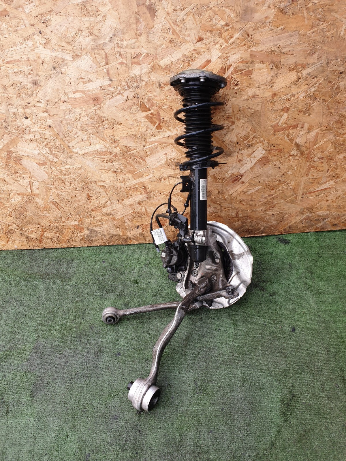 ✅2015 BMW 1 SERIES F20 1.5D FRONT RIGHT SUSPENSION HUB 6873721 + WARRANTY A160 - Image 2