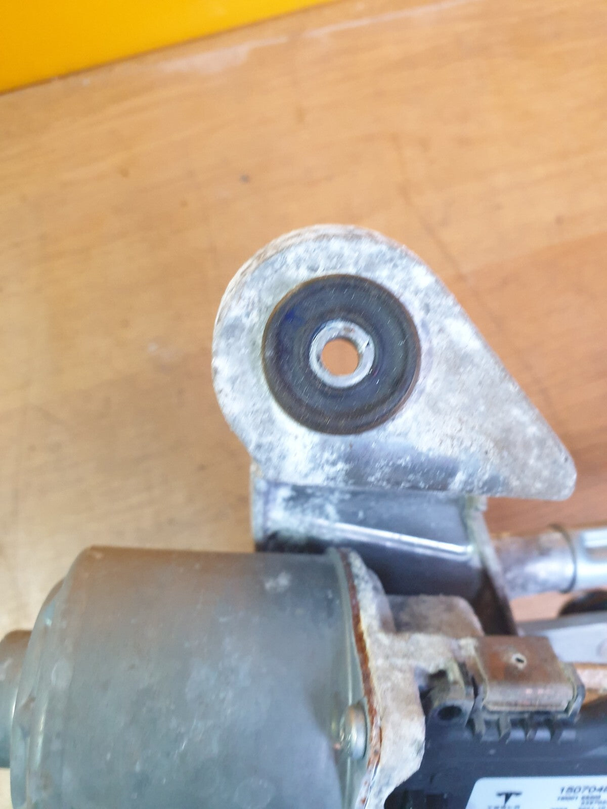ebay-src:https://i.ebayimg.com/00/s/mtywmfgxmjaw/z/gxyaaoswze1mfsjk/$_57.jpg