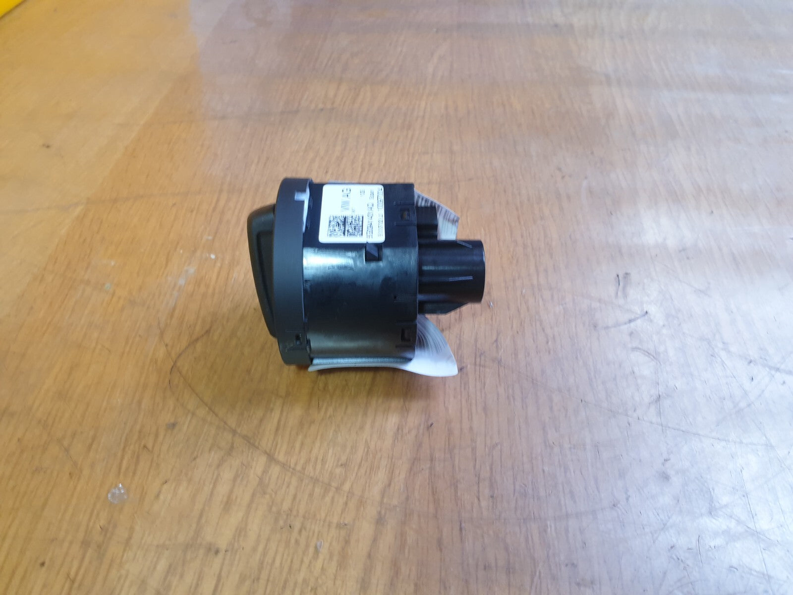 ✅VW T-ROC LIFE 1.5 PETROL 2022 HEADLIGHT FOG LIGHT CONTROL SWITCH 5G0941431AQ - Image 7
