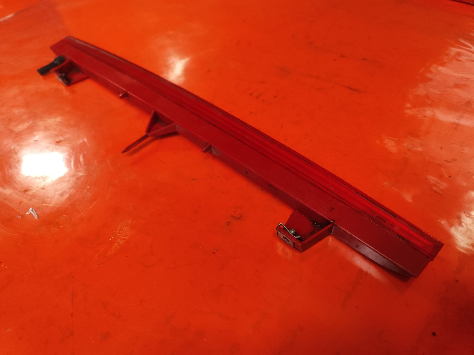 2016 Audi Q5 8R Rear Third Brake Light 8R0945097A Warranty A152 - Image 11