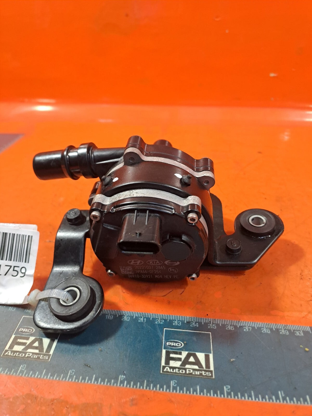 ebay-src:https://i.ebayimg.com/00/s/mtywmfgxmjaw/z/bgiaaoswazlnxnlr/$_57.jpg