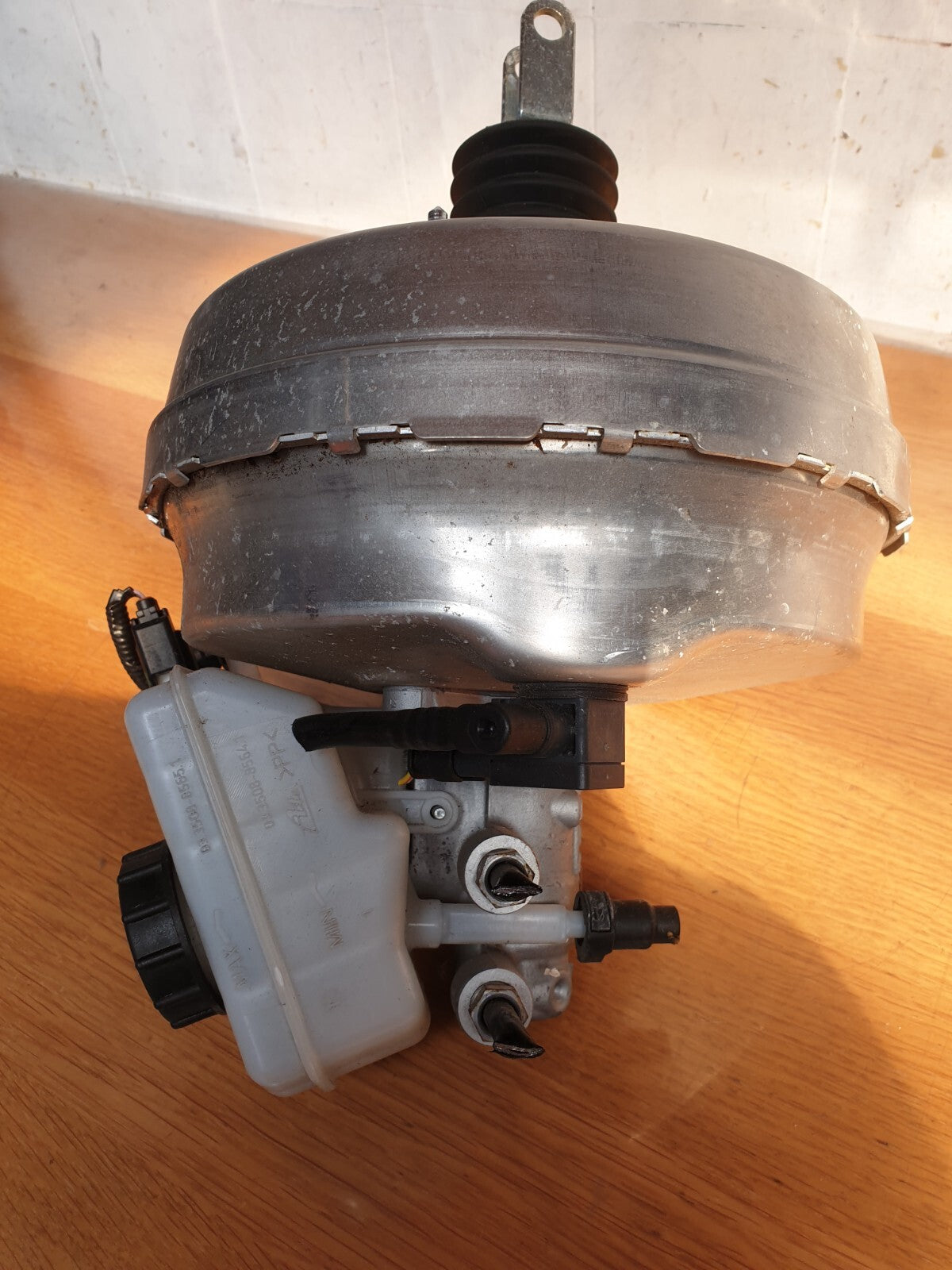 ebay-src:https://i.ebayimg.com/00/s/mtywmfgxmjaw/z/oncaaoswgi1m02yx/$_57.jpg