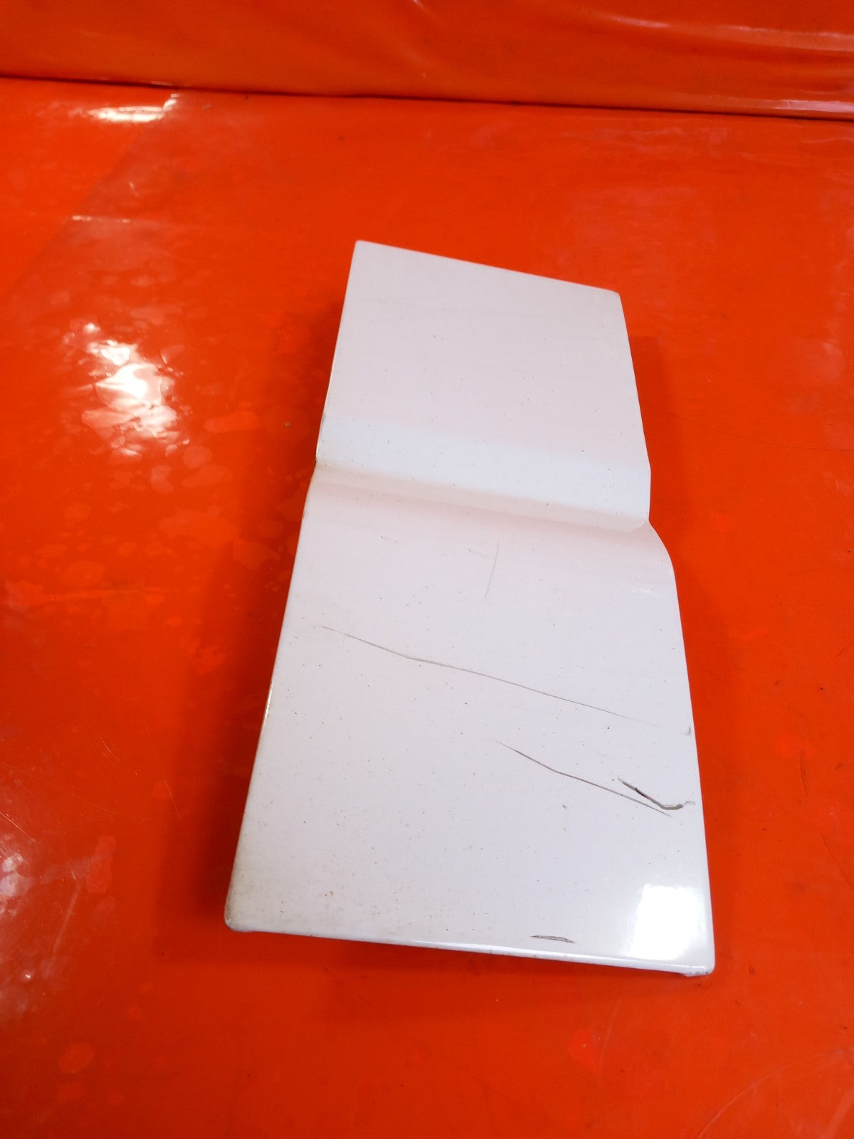 2021 VW Transporter T30 Fuel Filler Flap 7E0853289 White B9A Warranty A410 - Image 2